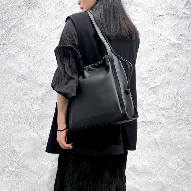 新発売！♦上質な天然牛革ハンドバッグ♦天然牛革トートバッグ