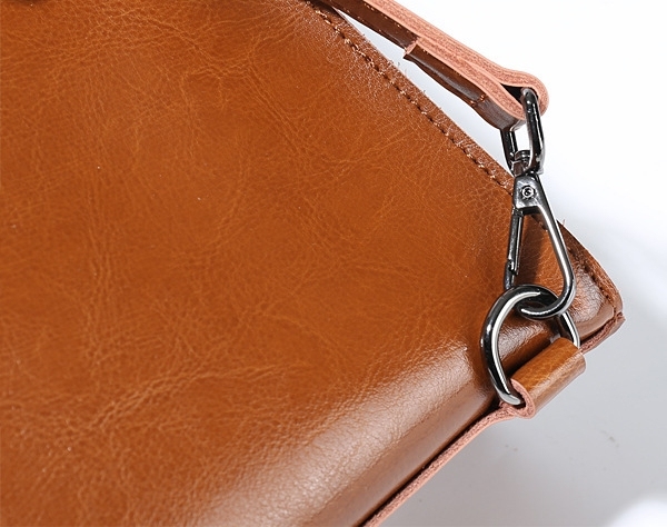 NEW ! •多機能•4つの使用モード切り替え！•天然な油蜡牛革リユック・バック•牛革斜めがけバッグ •牛革ハンドバッグ