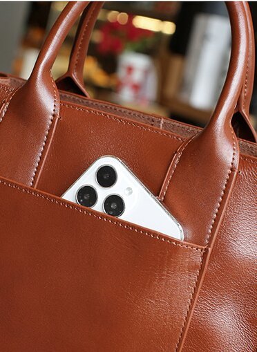 植物タンニン鞣しの牛革|ショルダーバッグ|ハンドバッグ|牛革トートバッグ 