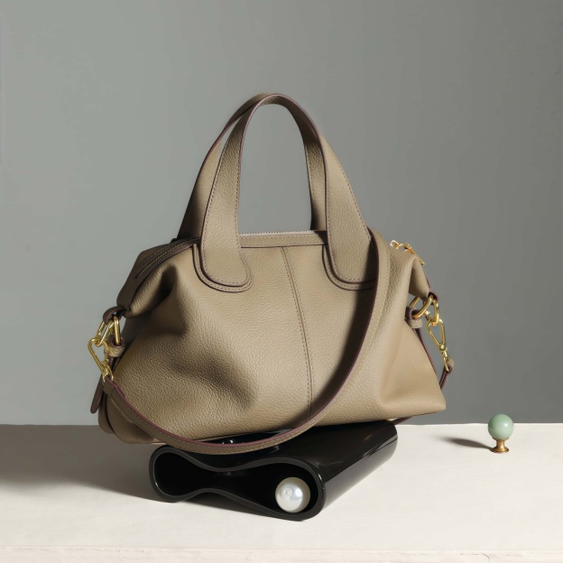 優雅なデザイン！•3WAY•5色•天然厚み柔らかい牛革ハンドバッグ・牛革斜めがけバッグ