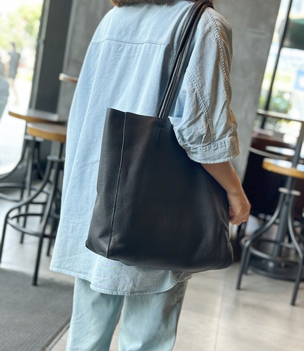 新作！茶|黒|緑※3色※厚みのある柔らかい天然牛革トートバッグ※牛革肩掛けバッグ