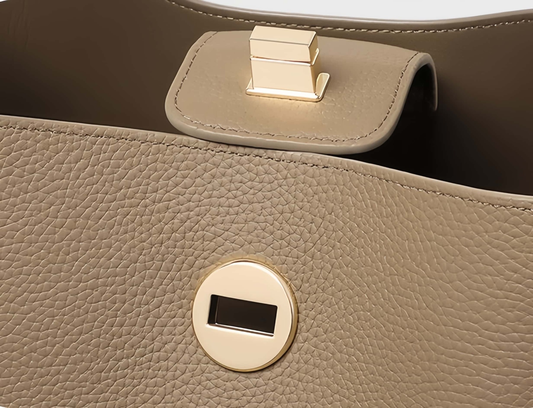 高級感溢れる！カーキ|黒|2色|3WAY|厚みある柔らかい天然牛革製ハンドバッグ兼ショルダーバッグ|2本の肩ベルト付属