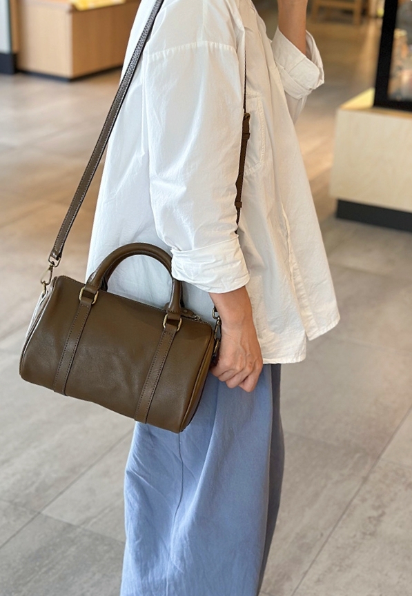 NEW ! •カラメル|茶|黒|コーヒー|4色•3WAY•天然牛革ハンドバッグ•牛革ショルダーバッグ