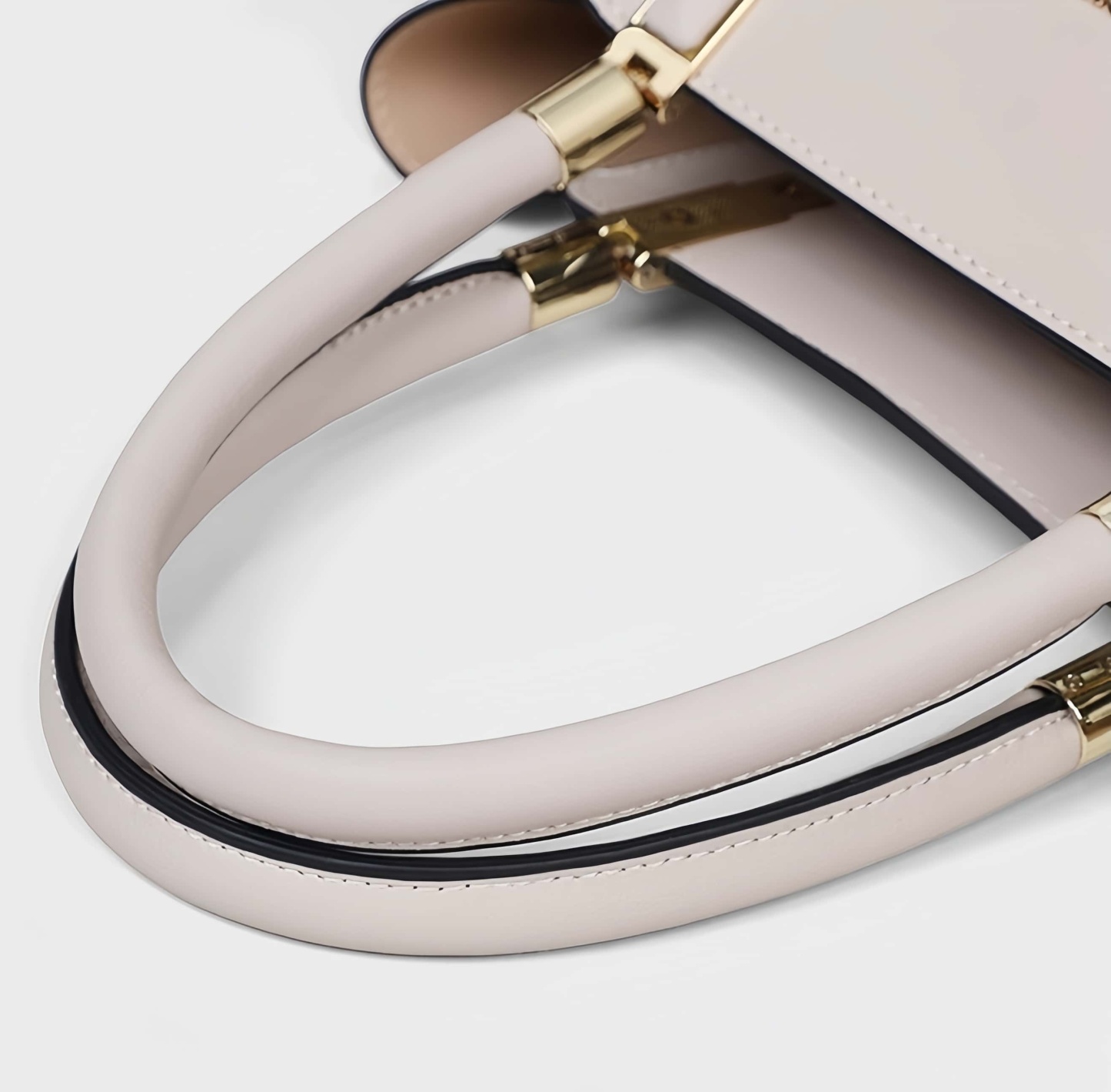 牛革トートバッグ|通勤バッグ|ショルダーバッグ|四季を通じて