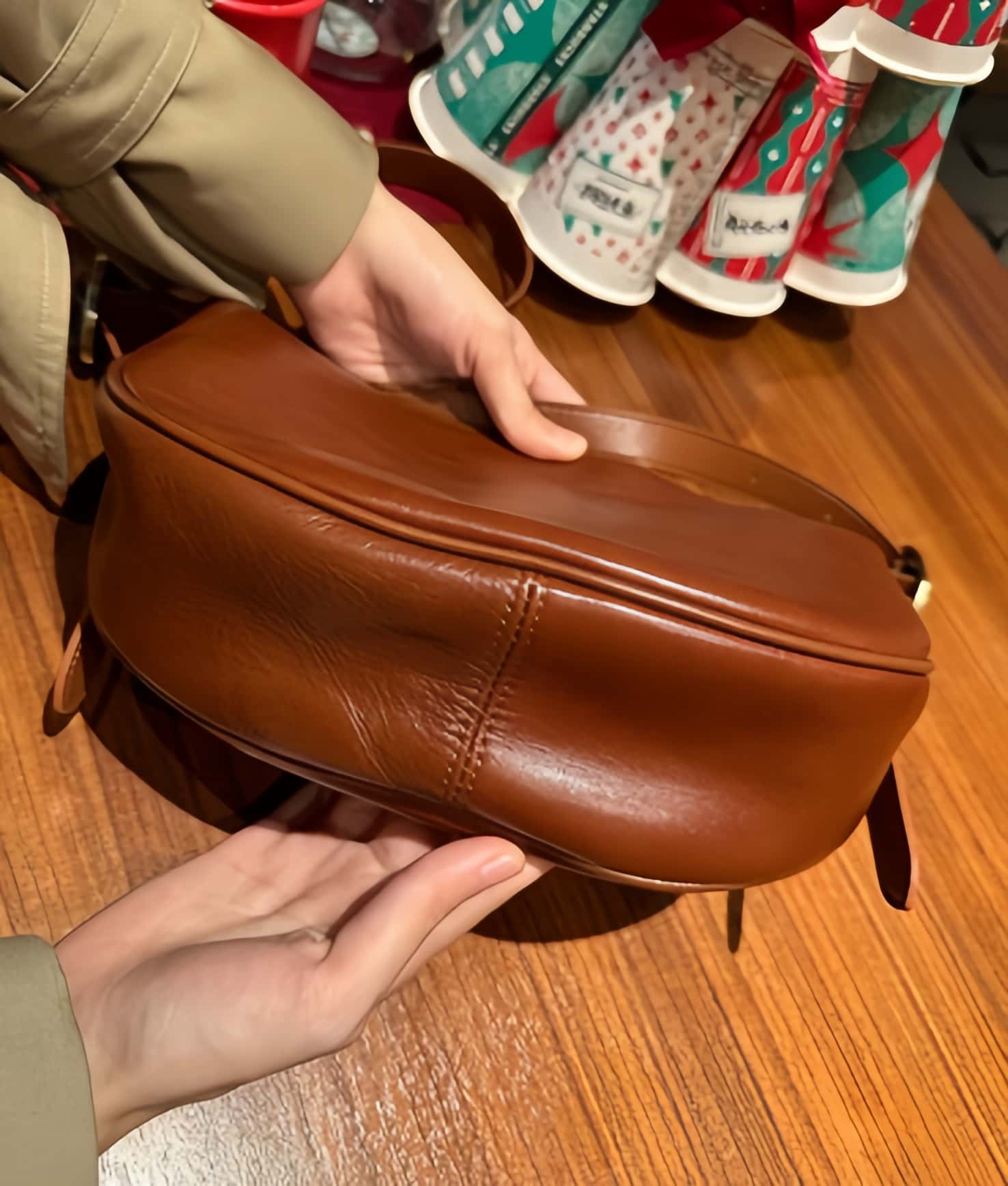 5色レザーバッグ|植物鞣し牛革ショルダーバッグ|サコッシュ|クロスボディバッグ