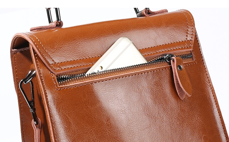 NEW ! •多機能•4つの使用モード切り替え！•天然な油蜡牛革リユック・バック•牛革斜めがけバッグ •牛革ハンドバッグ