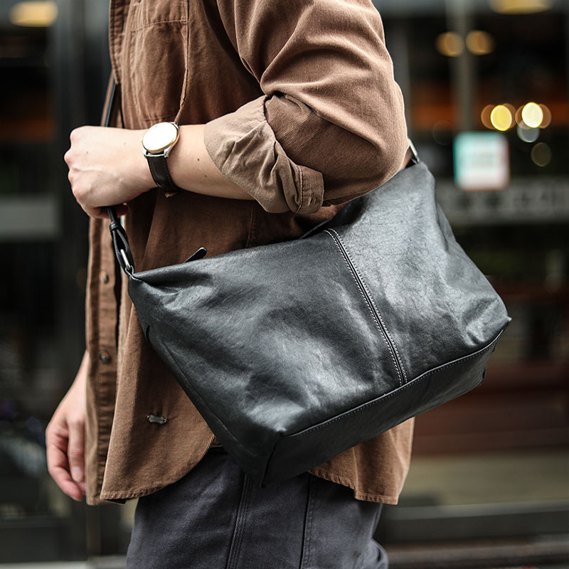 植物タンニン鞣しの天然牛革単肩斜ショルダーバッグXK3086777HD