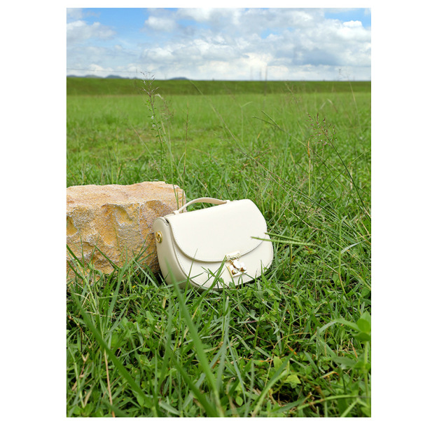 上質レザーサドルバッグ|2WAYフラップショルダー