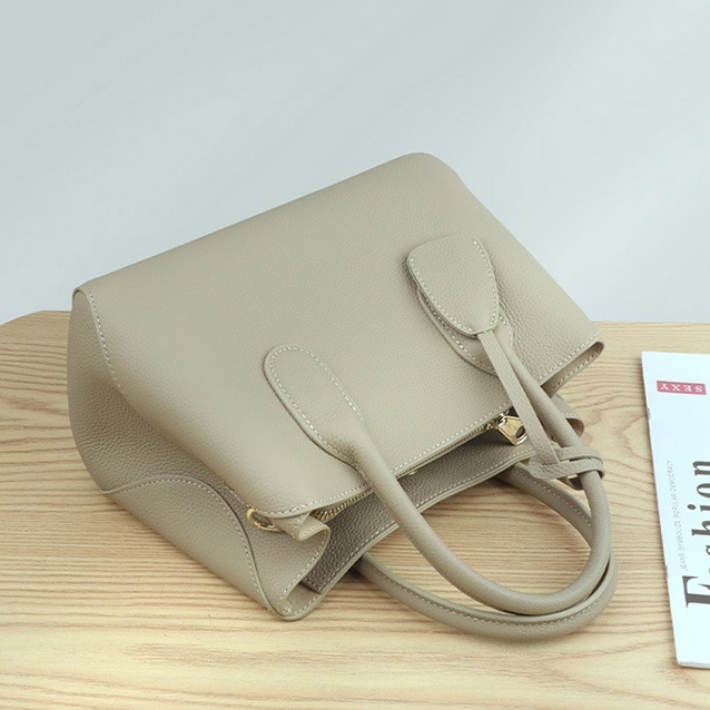 大容量厚手牛革斜ショルダーバッグ|4色展開