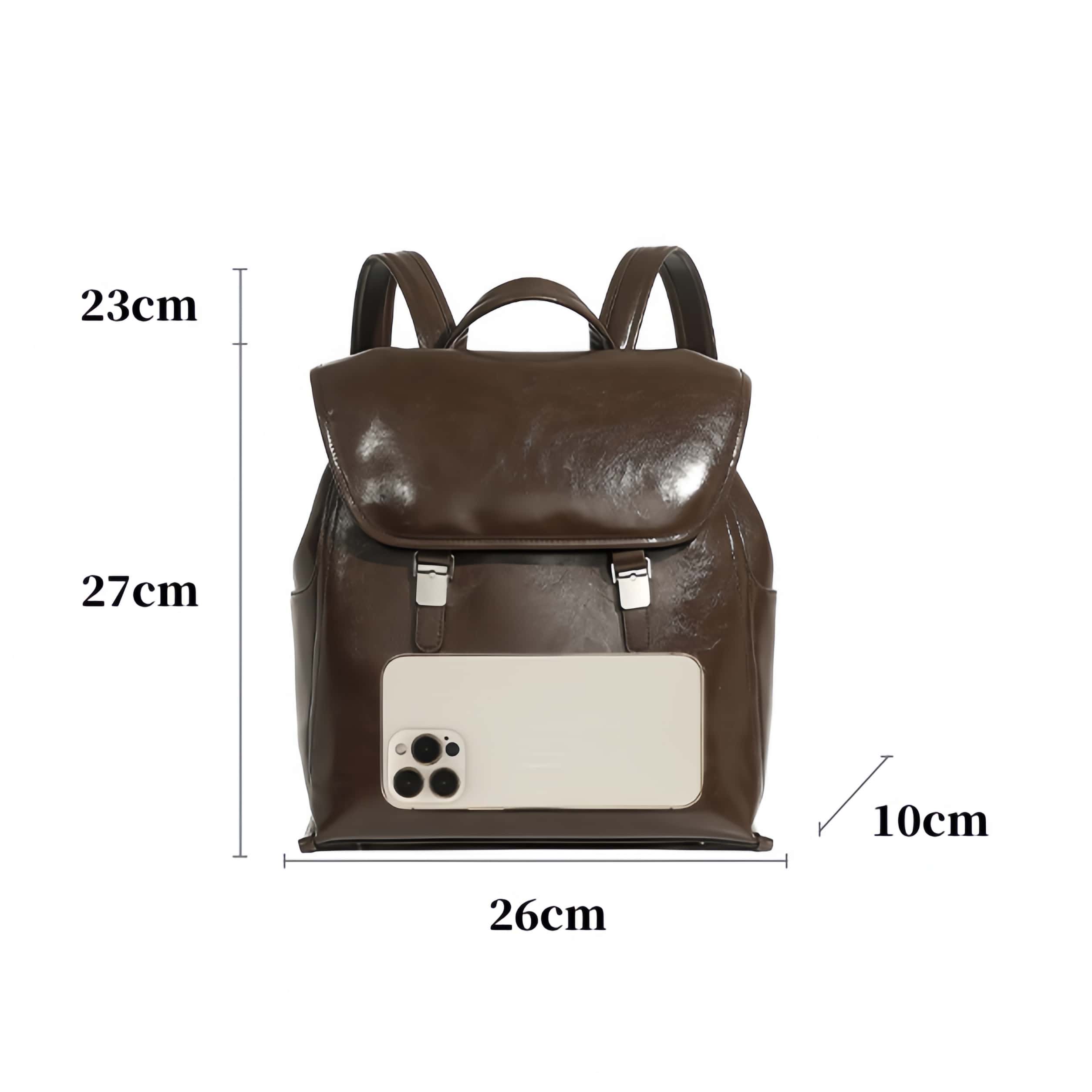 英国調の雰囲気の本革リュック|レトロモダンなスクエアリュック