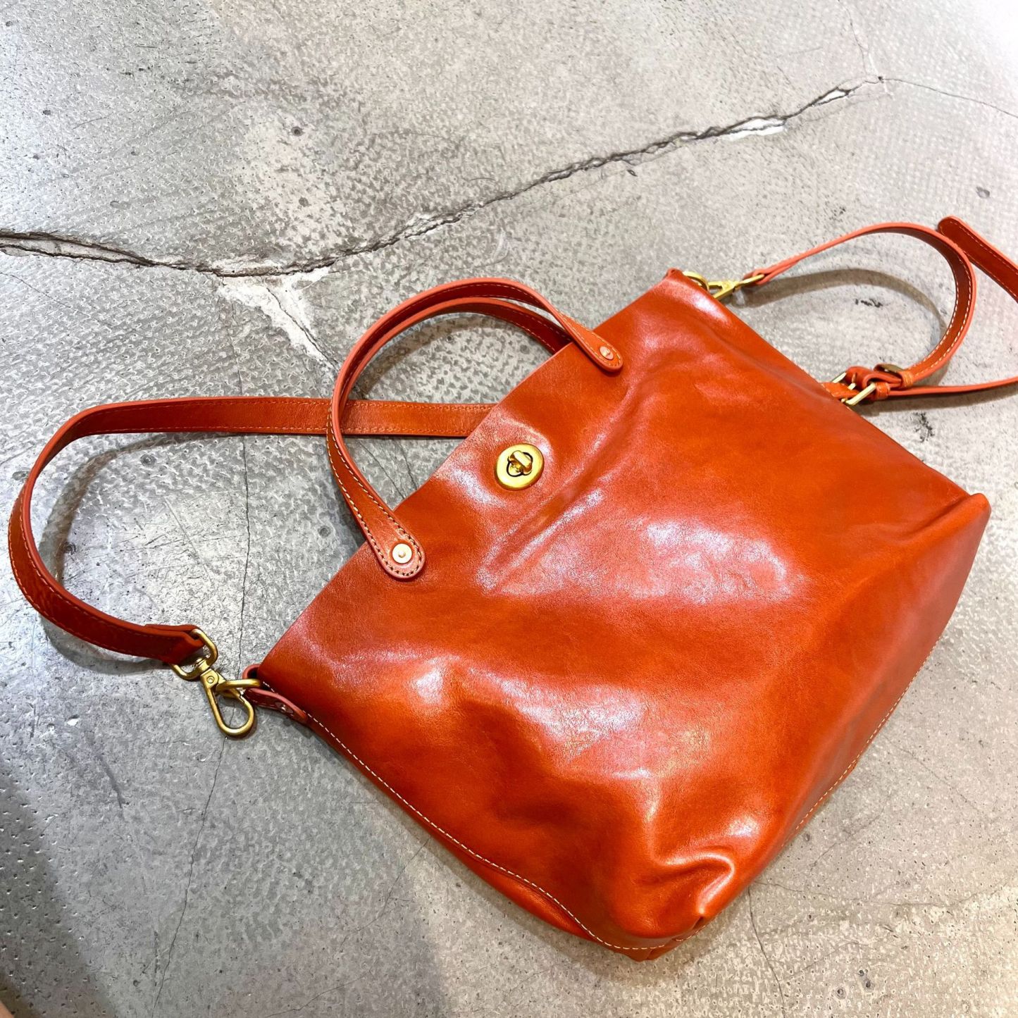 2way牛革斜め掛けバッグ