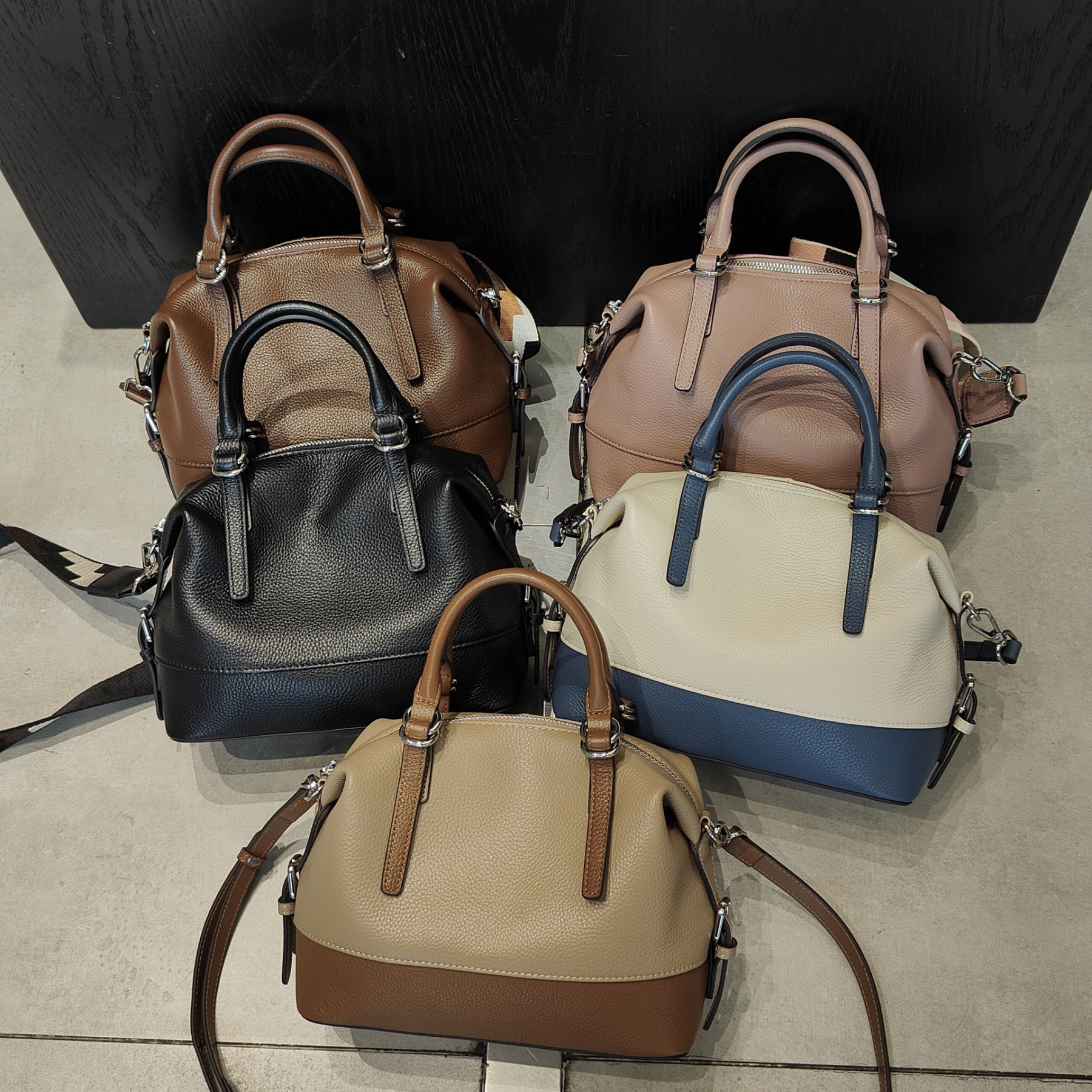 シンプルながらも高級感が牛革ボストンバッグ|5色