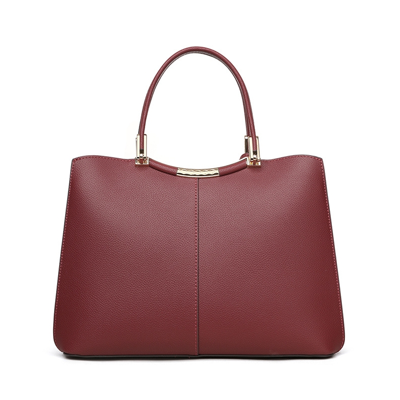 贅沢で高級感牛革トートバッグ