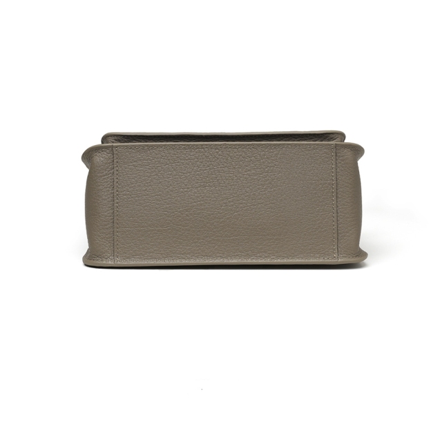 高級牛革メッセンジャー2WAYバッグ