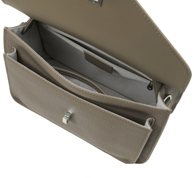 高級牛革メッセンジャー2WAYバッグ