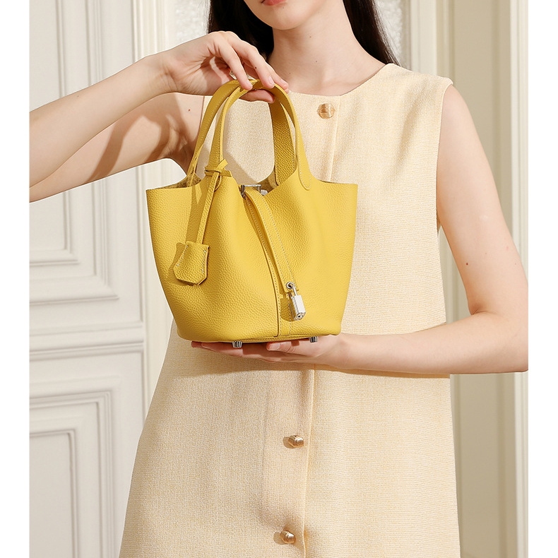 上質本革ミニバケツバッグ 