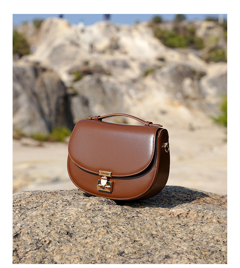 上質レザーサドルバッグ|2WAYフラップショルダー