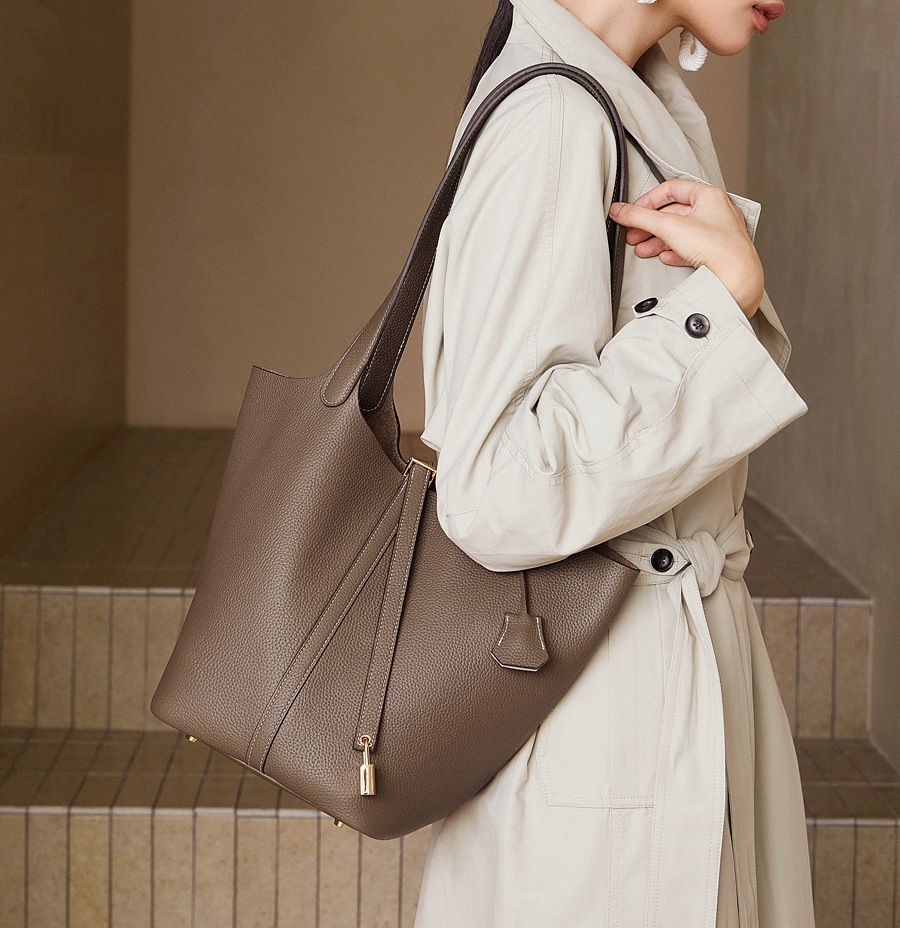 上質レザートートバッグ|通勤〜旅行にも