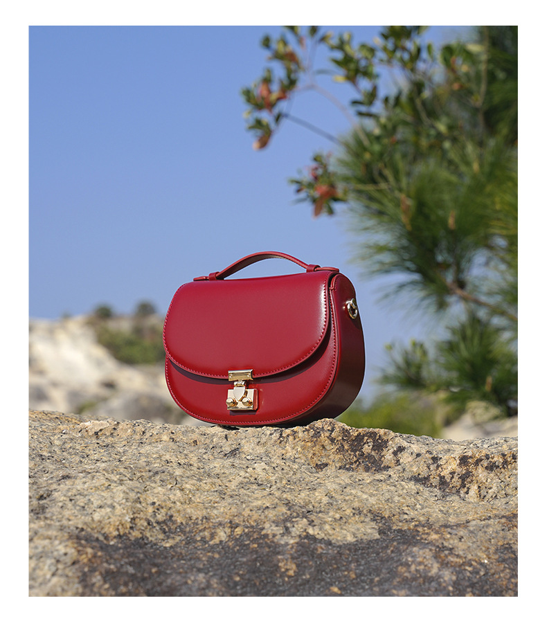 上質レザーサドルバッグ|2WAYフラップショルダー