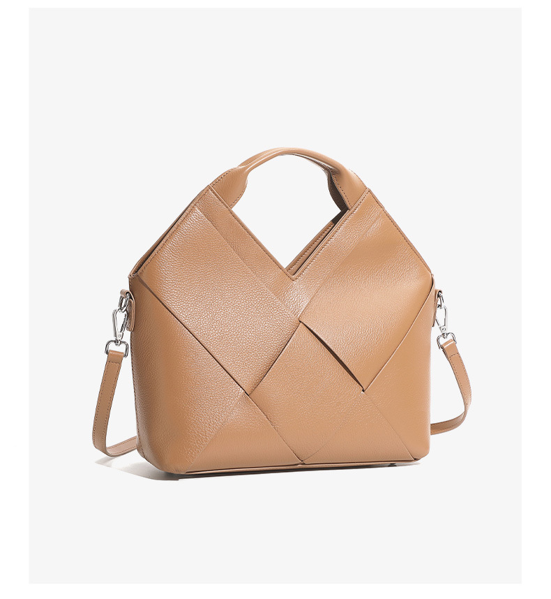 本革手編み斜め掛けショルダーバッグ