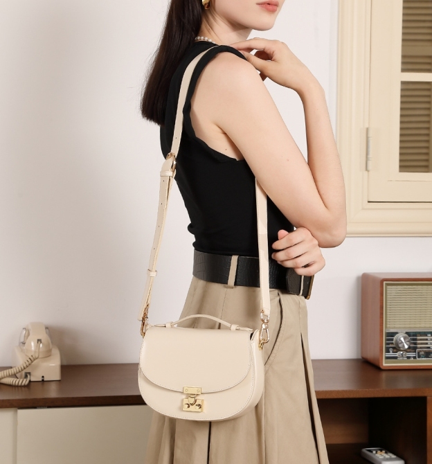 上質レザーサドルバッグ|2WAYフラップショルダー