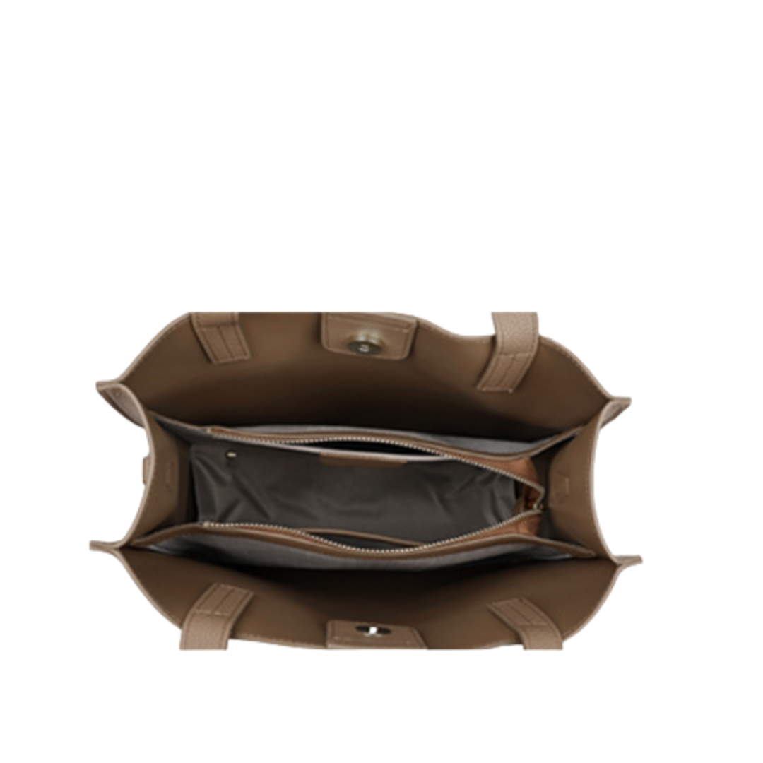 高級シボ革採用 大人のためのシンプルレザートート