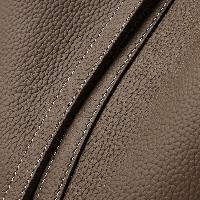 上質レザートートバッグ|通勤〜旅行にも