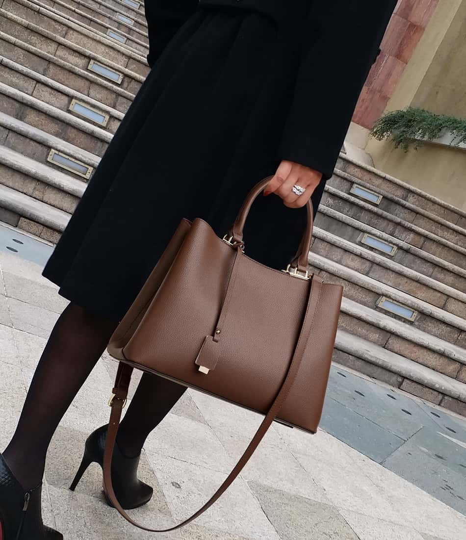 牛革エレガントトートバッグ