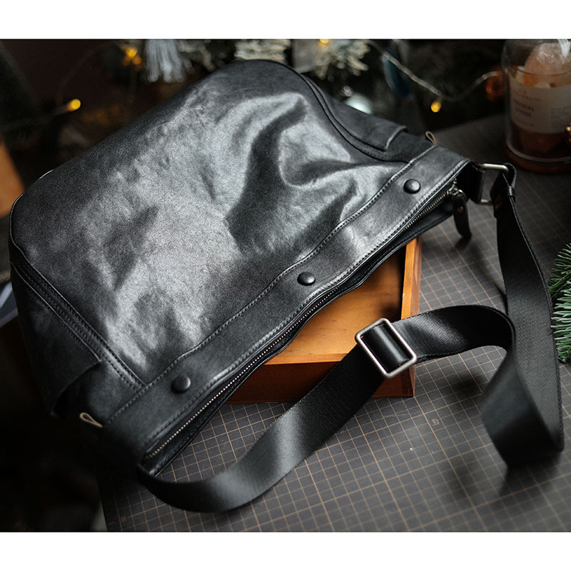 植物タンニン鞣しの天然牛革ショルダーバッグ/ショルダ一- XK4086576HD