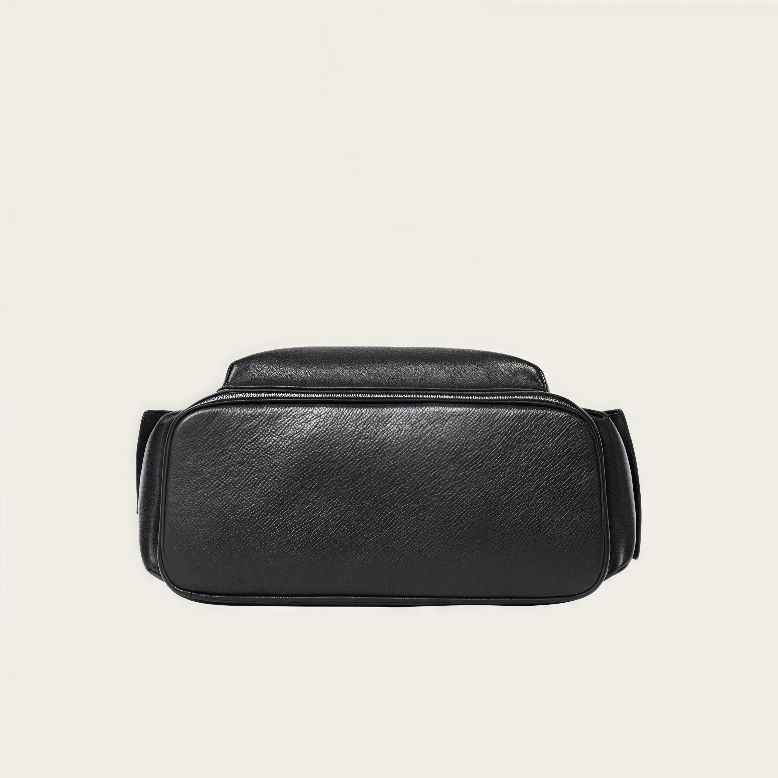 【ヴィンテージ風】植物鞣し牛革バックパック｜22L 大容量｜ビジネスレジャー兼用｜通勤・旅行に最適