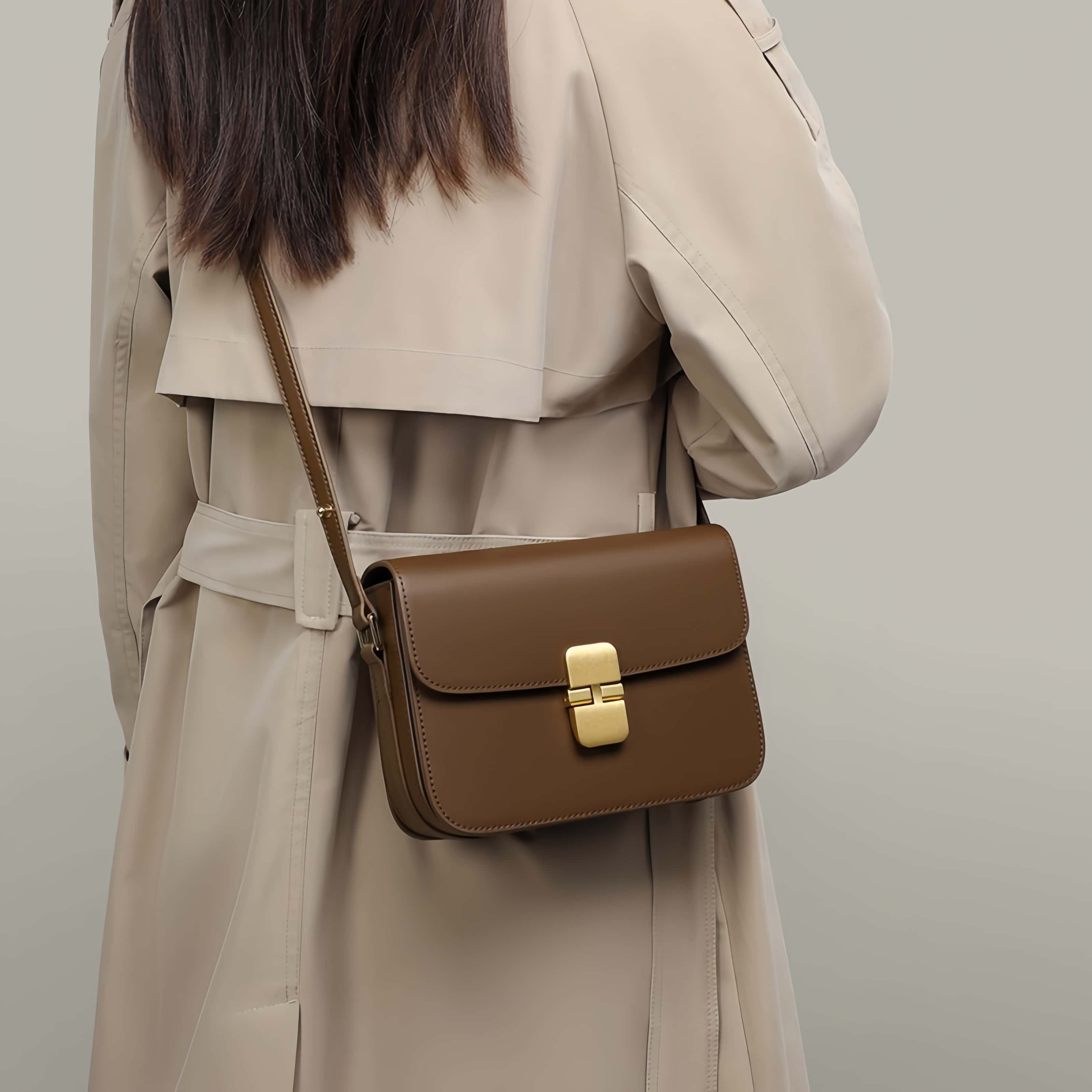 NEW ! •茶色•天然牛革ショルダーバッグ• 牛革肩掛けバッグ