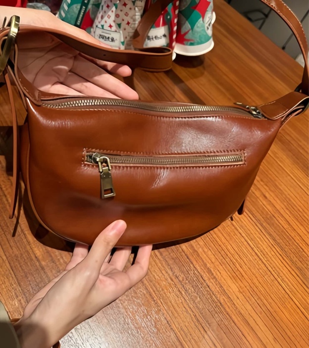 5色レザーバッグ|植物鞣し牛革ショルダーバッグ|サコッシュ|クロスボディバッグ