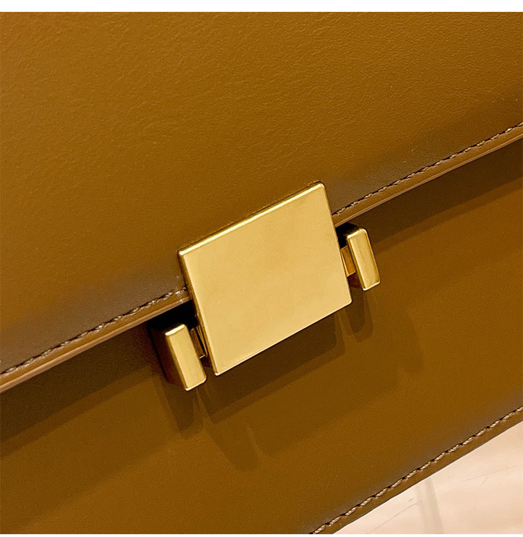 新作！•4色•天然牛革ショルダーバッグ• 牛革肩掛けバッグ