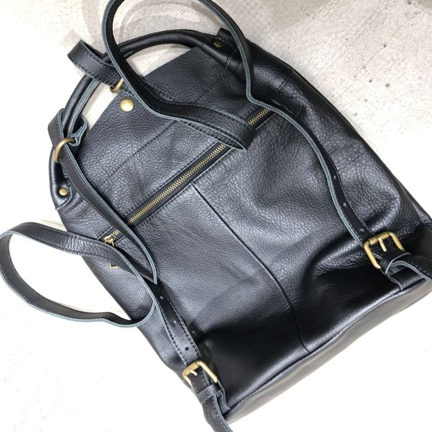 レザーバックパック|牛革リユック|ノートパソコンバッグ|通勤バッグ