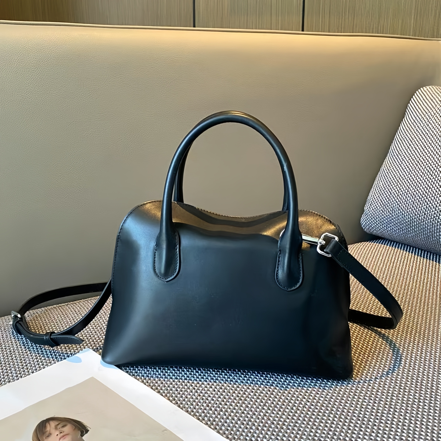 天然牛革ハンドバッグ