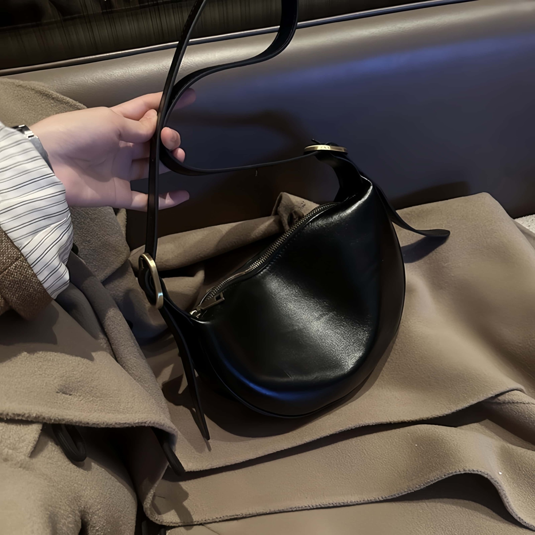 5色レザーバッグ|植物鞣し牛革ショルダーバッグ|サコッシュ|クロスボディバッグ