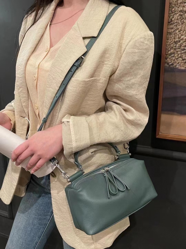 優雅な雰囲気 ! •3WAY•7色•天然牛革ハンドバッグ•牛革ショルダーバッグ