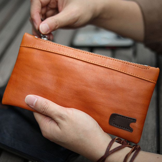 植物タンニン鞣しの天然牛革の長財布CB1019565HD