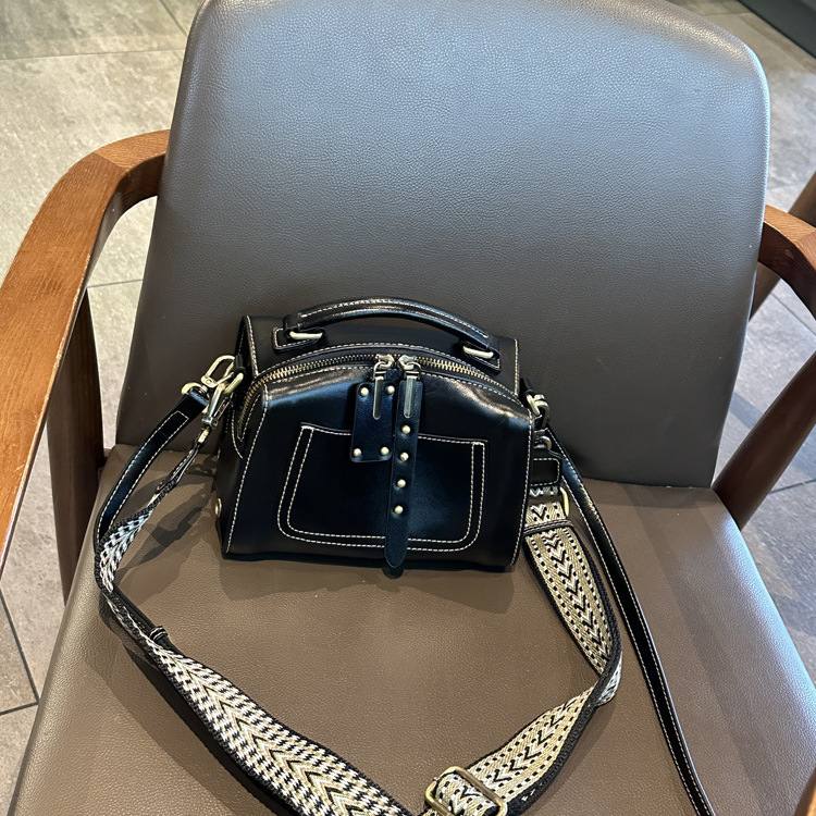 5色※3WAY※天然牛革ハンドバッグ※牛革ショルダーバッグ※2本の肩ベルトを付属