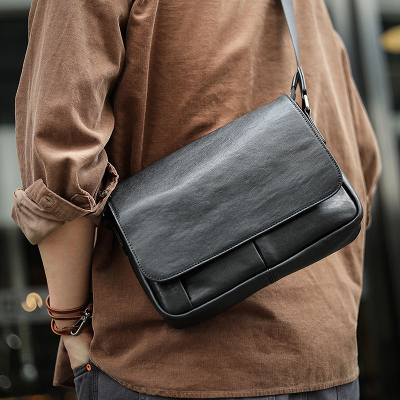 植物タンニン鞣しの牛革ショルダーバッグ-XK3086532HD