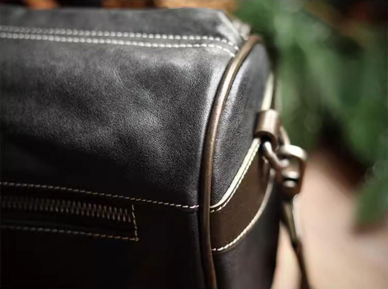 植物タンニン鞣しの天然牛革斜ショルダーバッグ、クラッチバッグXK3086521HD