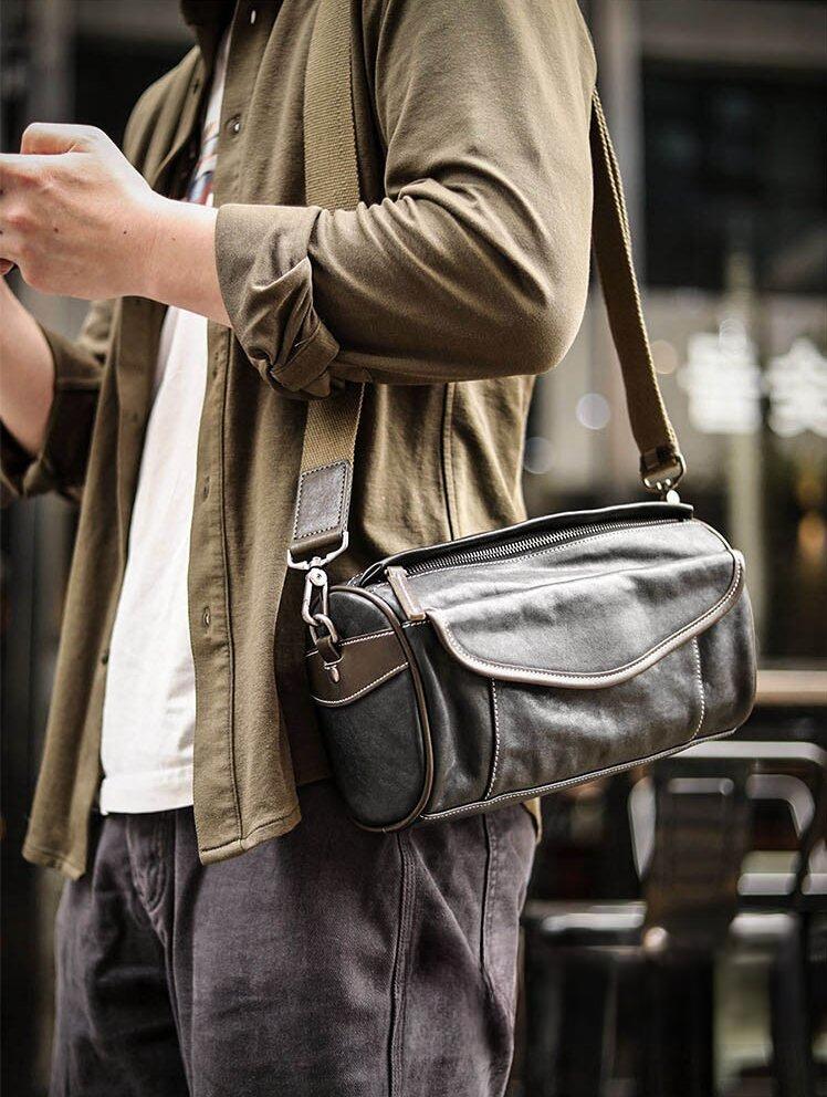 植物タンニン鞣しの天然牛革斜ショルダーバッグ、クラッチバッグXK3086521HD