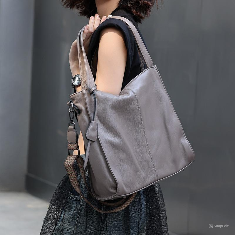 おしゃれで素敵！グレー|黒|茶|3色•3WAY•植物鞣し牛革ハンドバッグ•牛革トートバッグ