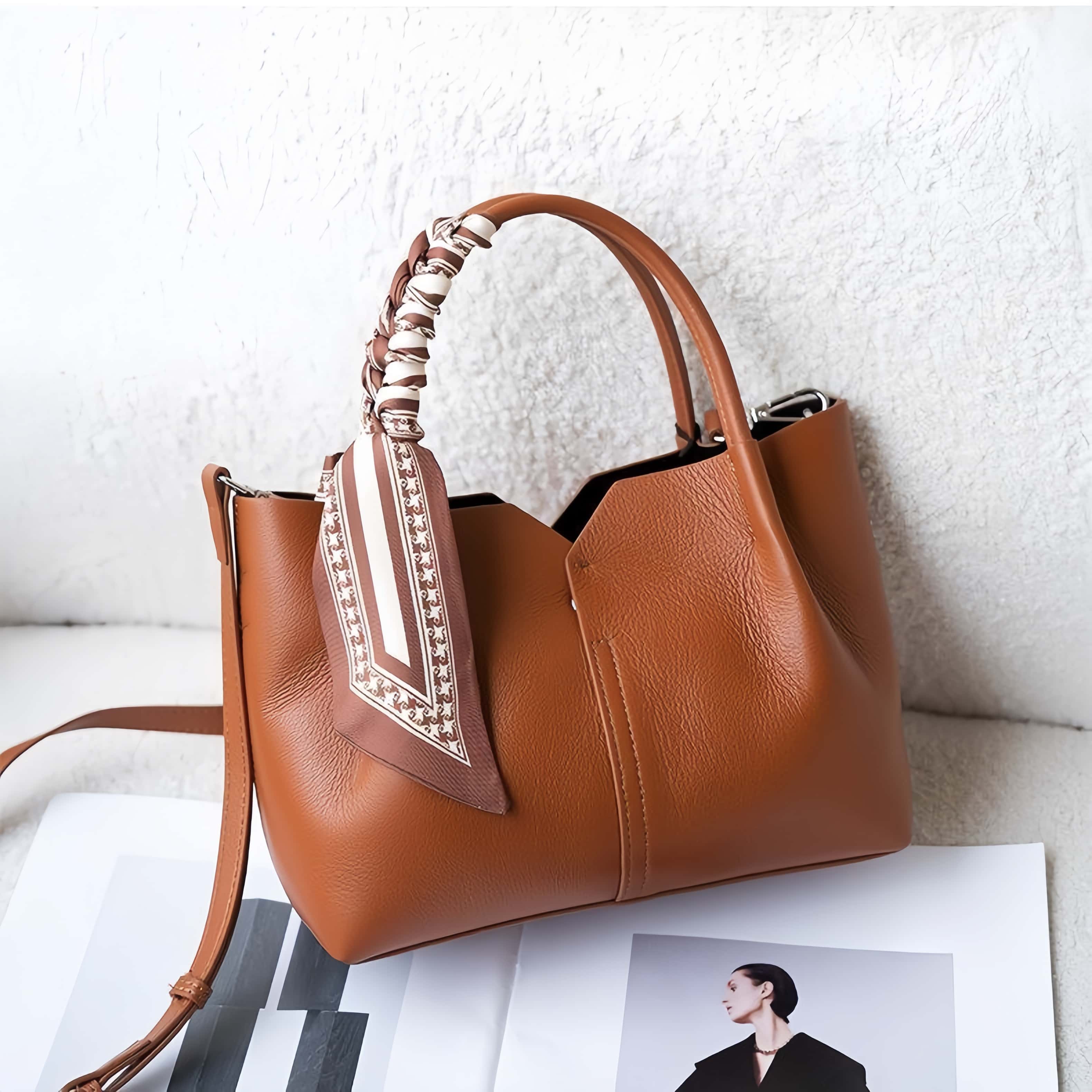 細部にわたって美し ！•3WAY•4色•牛革ハンドバッグ•本革ショルダーバッグ• 斜めショルダーバッグ