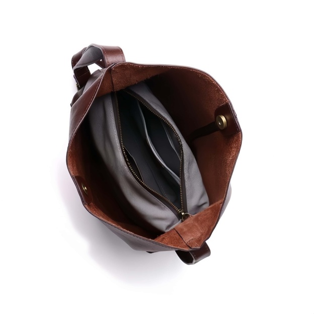 粋なデザイン ！❈茶|黒|2色|牛革ショルダーバッグ❈牛革肩掛けバッグ