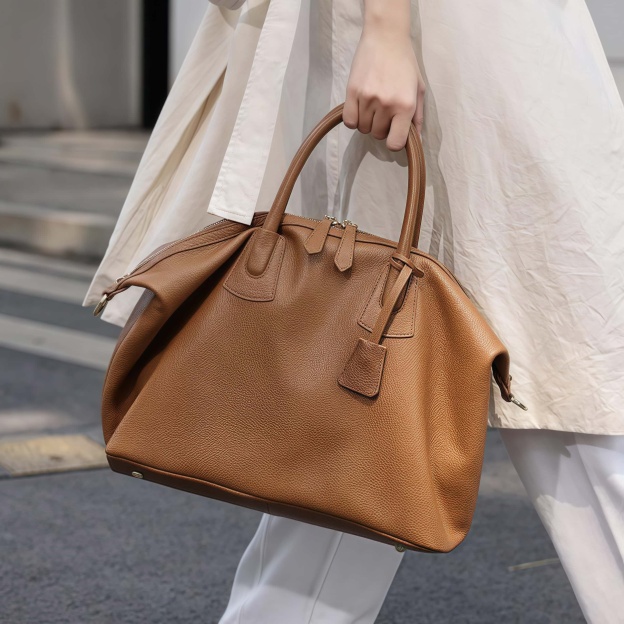 シックな！♦3WAY♦カラメル|黒|茶|3色展開！♦天然の厚みある柔らかい牛革製ハンドバッグ♦牛革肩掛けバッグ