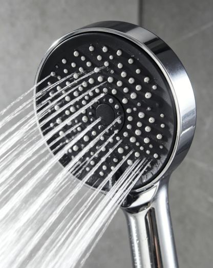 Punch-free super-pressurized shower head