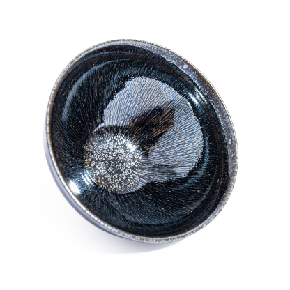 束口黑底银毫建盏