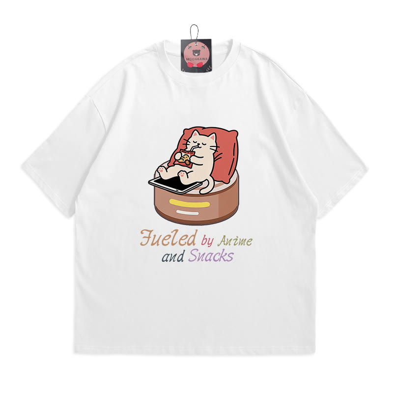 FUELED BY ANIME AND SNACKS！キティプリント100%綿ModakawaTシャツ - White - 5XL - image 2