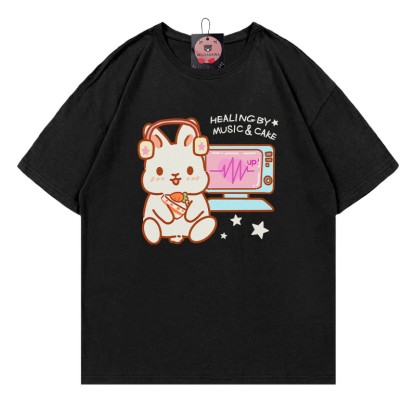 HEALING BY MUSIC CAKE バニープリント100%綿ModakawaTシャツ - Black - 5XL - image 1